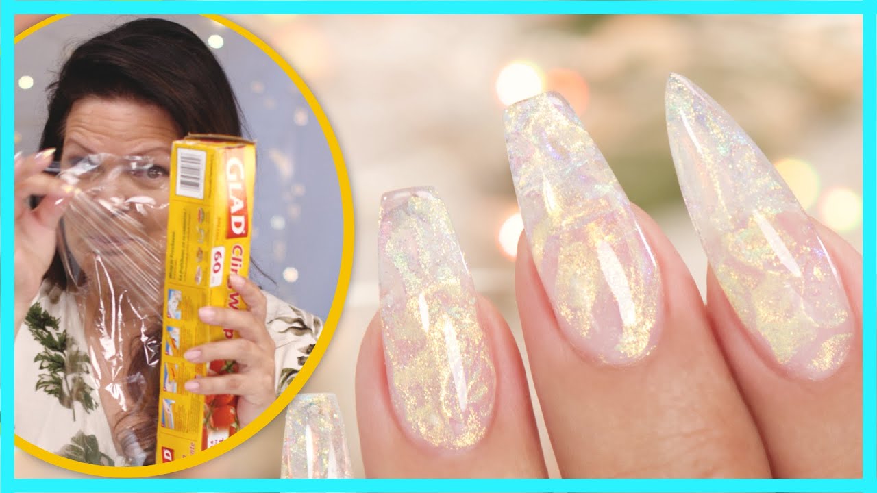 Using Plastic Wrap to Create Crystal Gel Nails