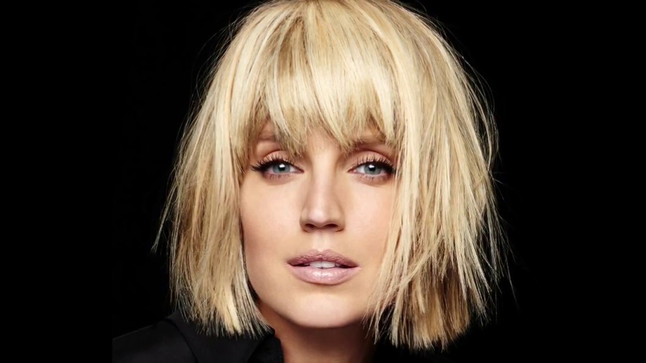 Parisian chic hair style: the bob: The hottest hairstyle for women over 40.