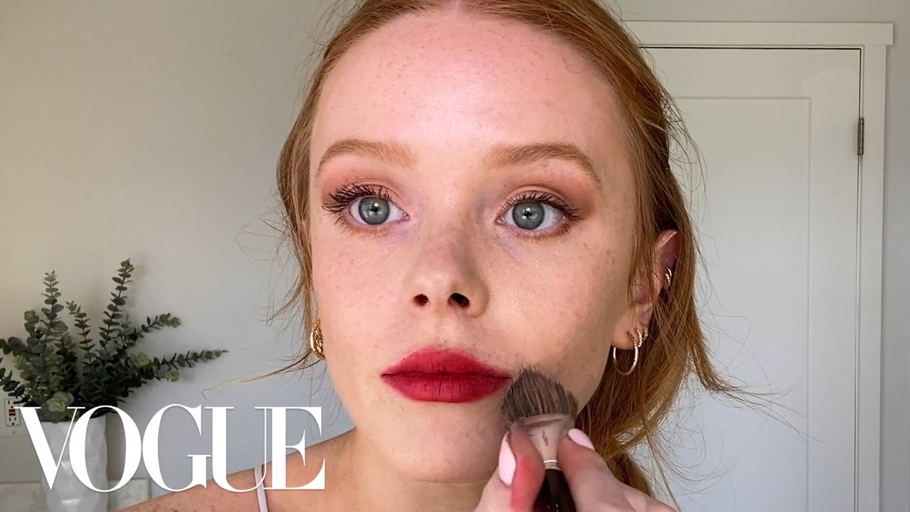 Abigail Cowen’s Effortless Red Lip & Guide to Red Haired Beauty | Beauty Secrets | Vogue