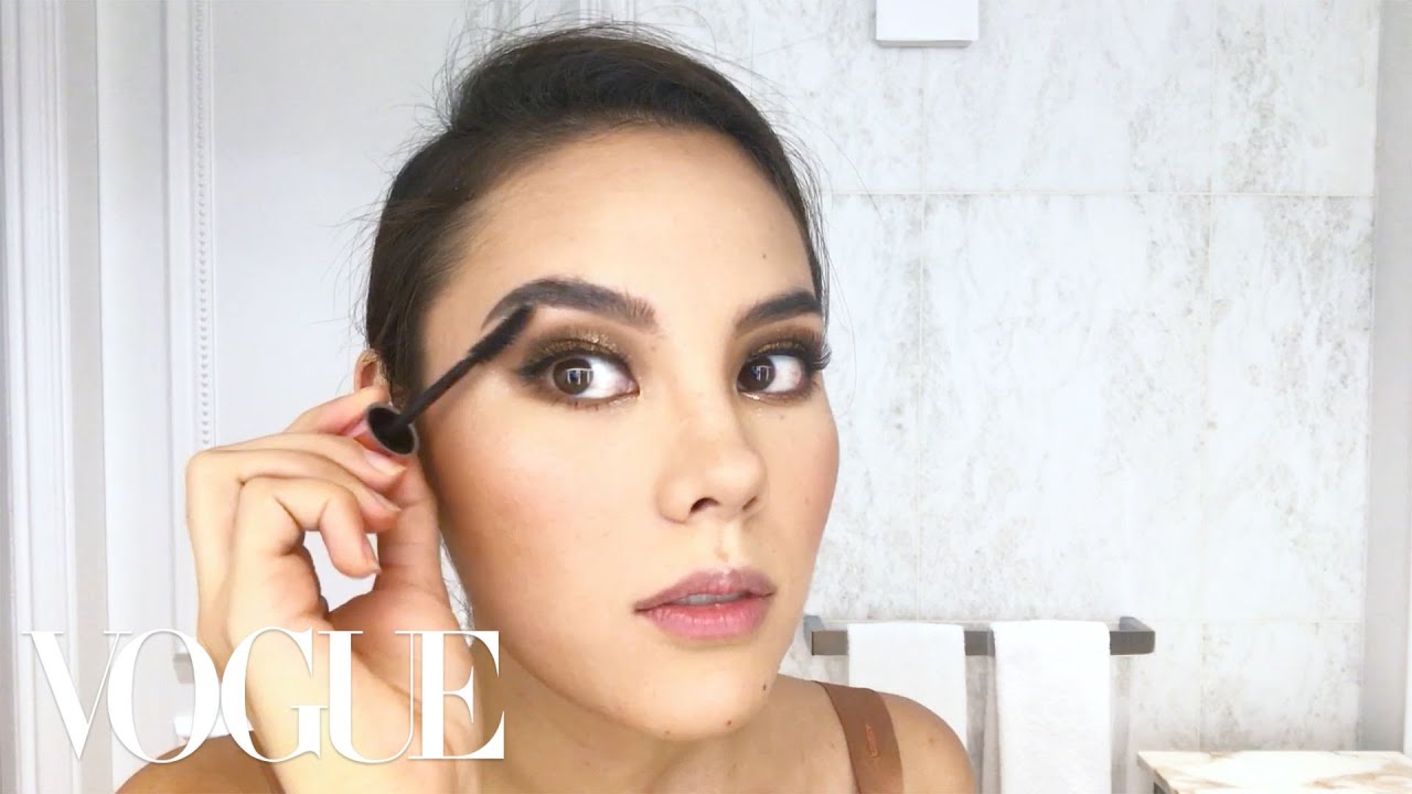 Catriona Gray’s Miss Universe Makeup Routine | Beauty Secrets | Vogue