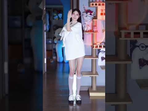 Mejores Street Fashion Tik Tok 2022 | Hottest Chinese Girls Street Fashion Style 2022 #Shorts