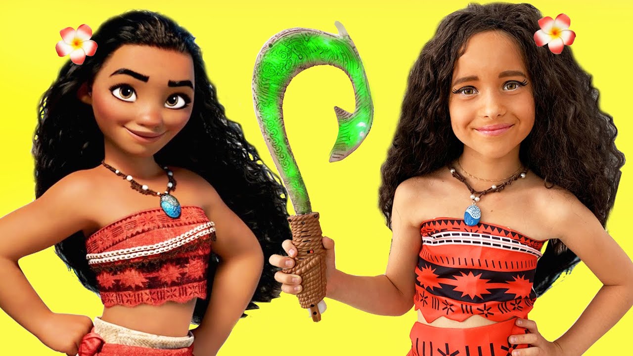 Princess MOANA MAKEUP Tutorial for Kids & Costume Disney Princess, Sofia Plays with Toys for girls