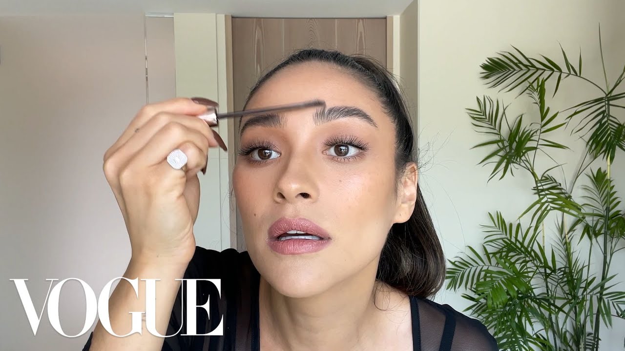 Shay Mitchell’s 58-Step Beauty Guide, From Face Masks to False Eyelashes | Beauty Secrets | Vogue